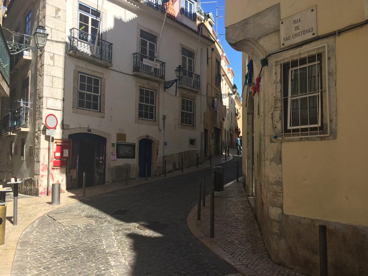 Guesthouse Castelo Lisbon Luaran gambar