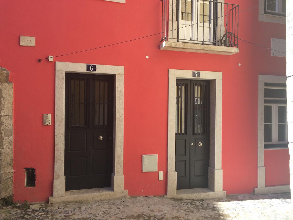 Guesthouse Castelo Lisbon Luaran gambar