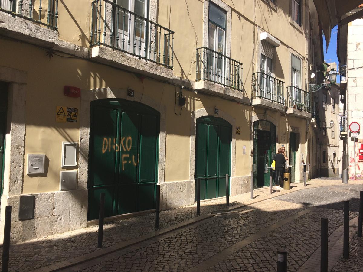 Guesthouse Castelo Lisbon Luaran gambar